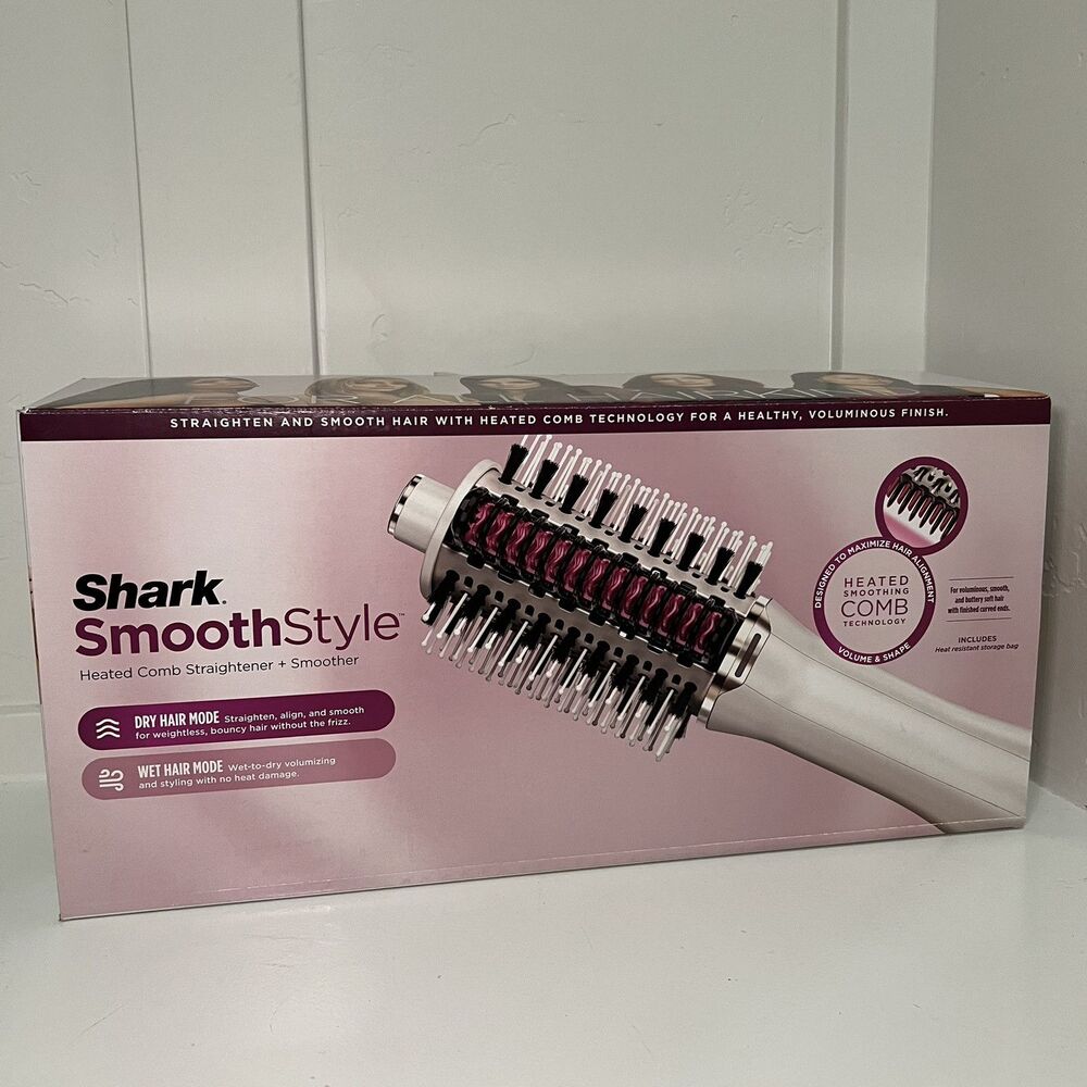 Shark HT212 Smooth Style Heated Comb + Blow Dryer Brush - Very Lightly Used